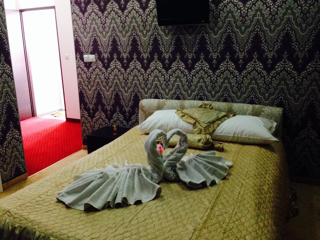 Aladin And Arabella Apartments ซาราเยโว ภายนอก รูปภาพ